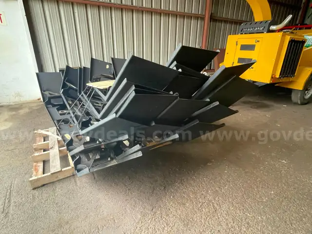 Western Star Front Bumpers -- 18 Each