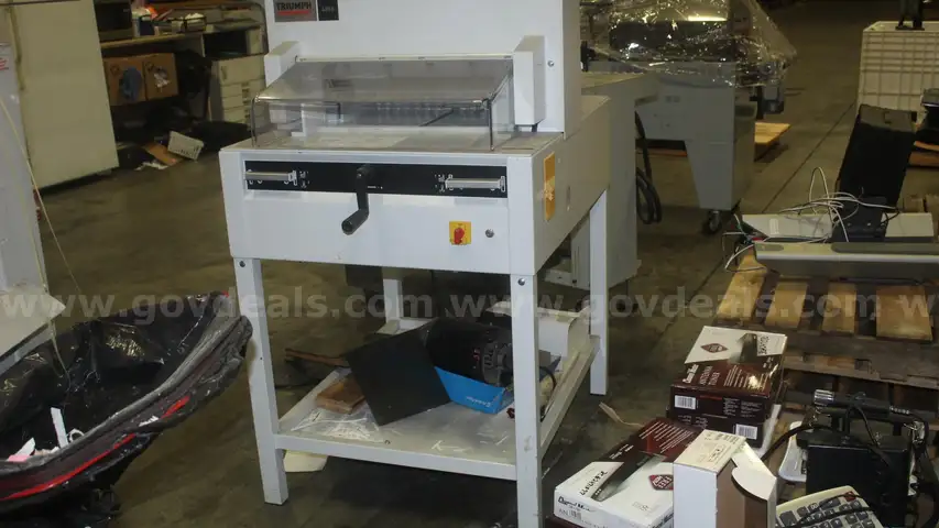 Triumph Paper cutter
