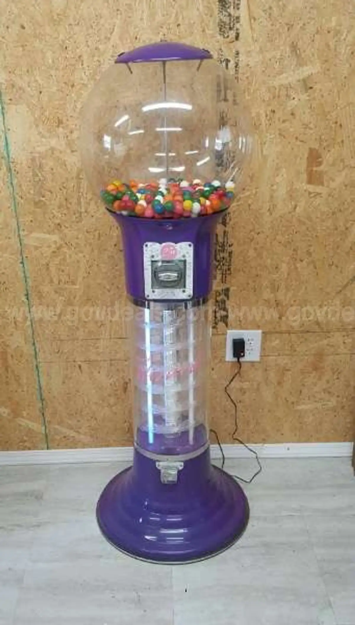 5' Spiral Gumball Machine - SPECIAL OFFER