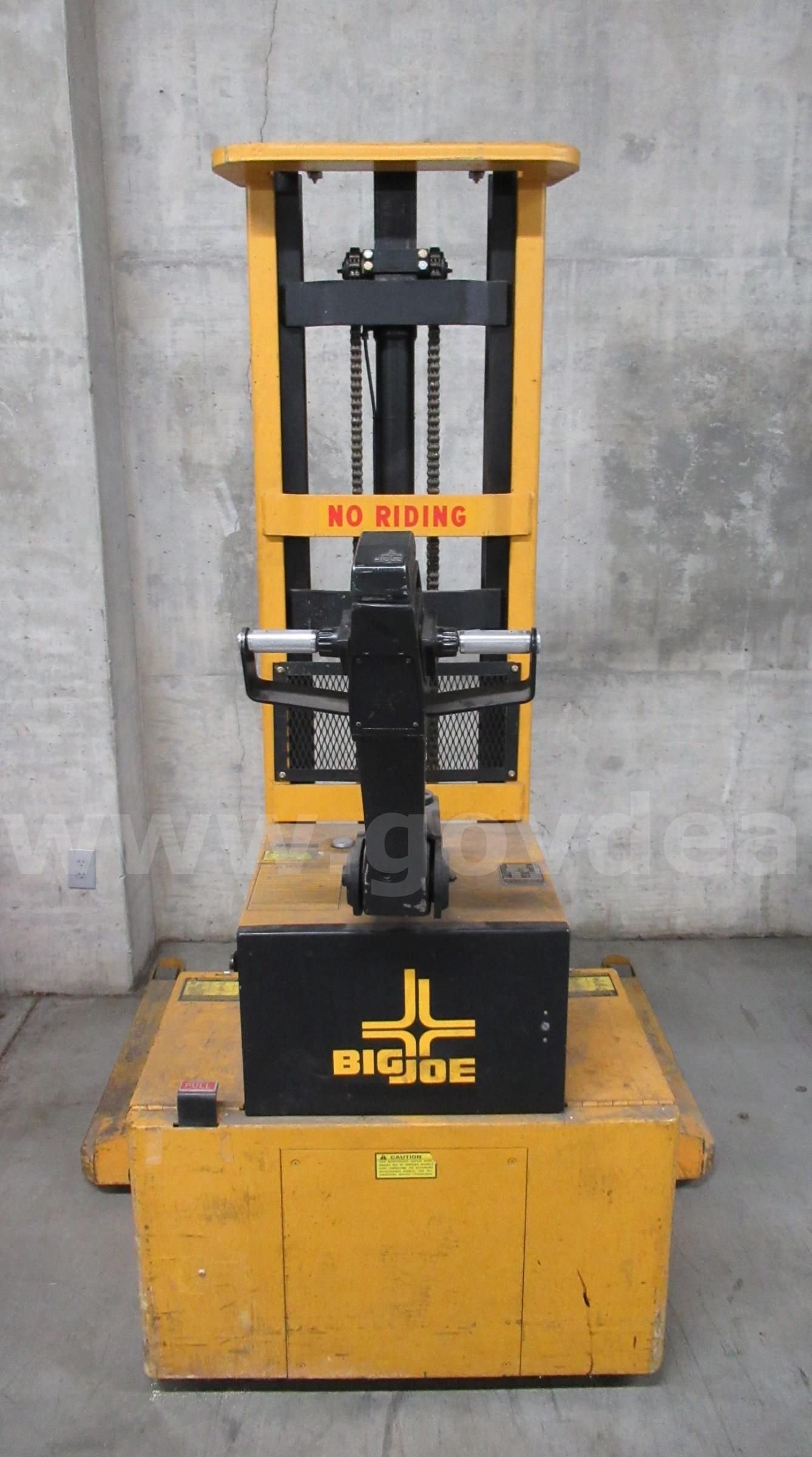BIG JOE FORKLIFT | AllSurplus