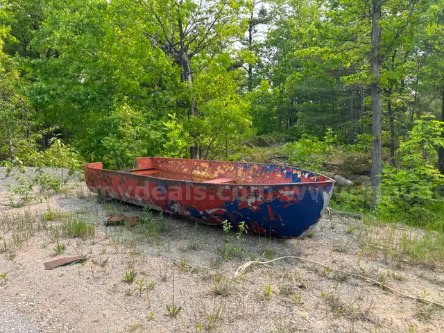 14.5&#x27; Steel Boat