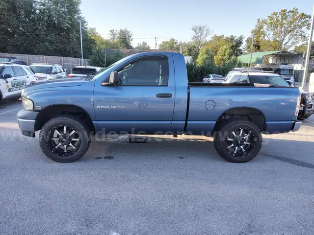 2004 Dodge Ram 1500 ST 4WD