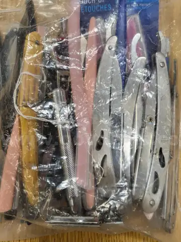 Assortment of Razors