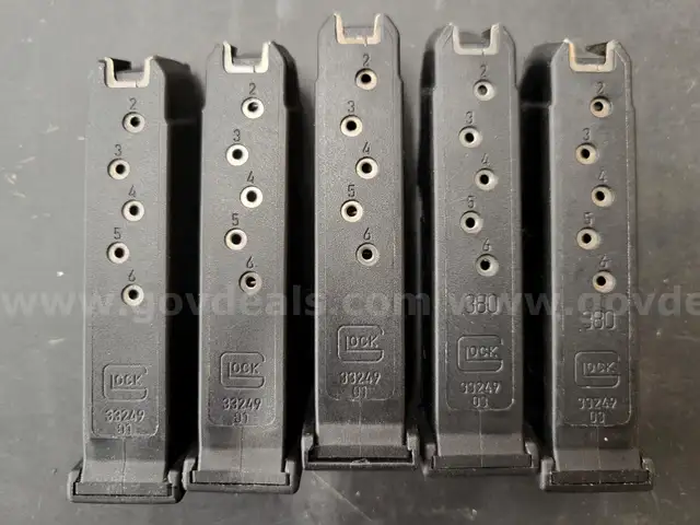 Assortment of Gun clips