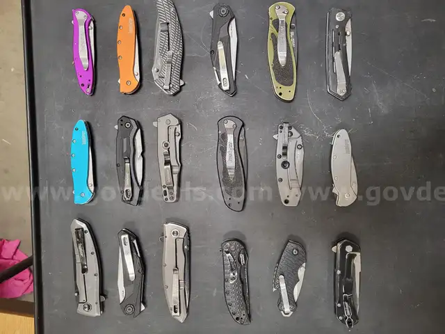 Assortment of Kershaw knives