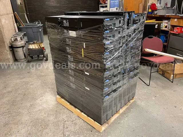 (1) Pallet of Surplus Dell Optiplex 5040/5050 Computers (95 pc)
