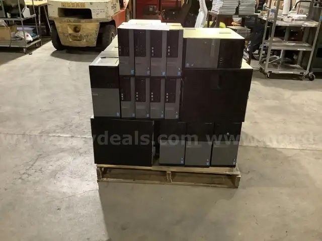 Lot of (40) computers