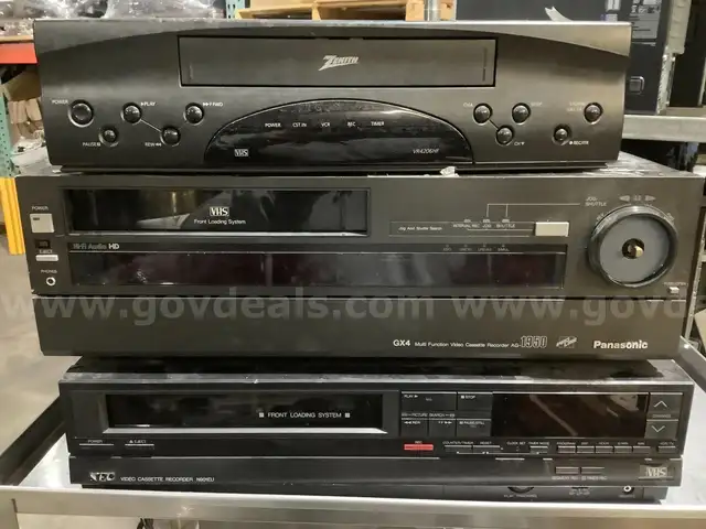(1) Lot of used Audio-Visual Equipment