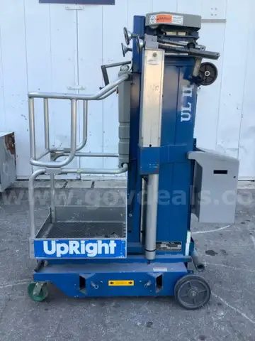 (1) Used Upright Genie Lift