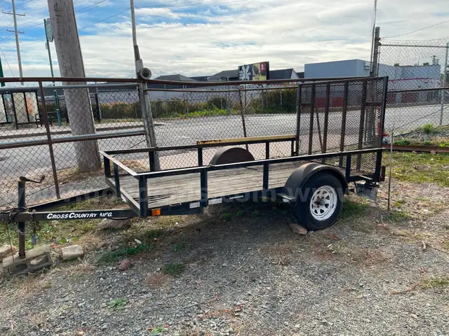 2006 Cross Country Equipment Trailer