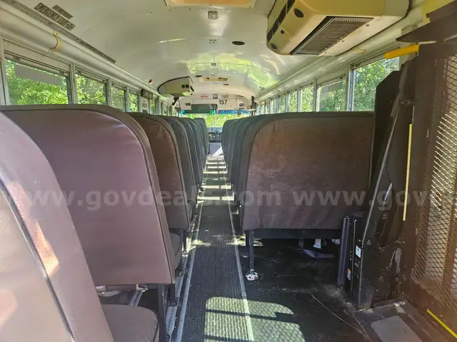 2003 International 3800