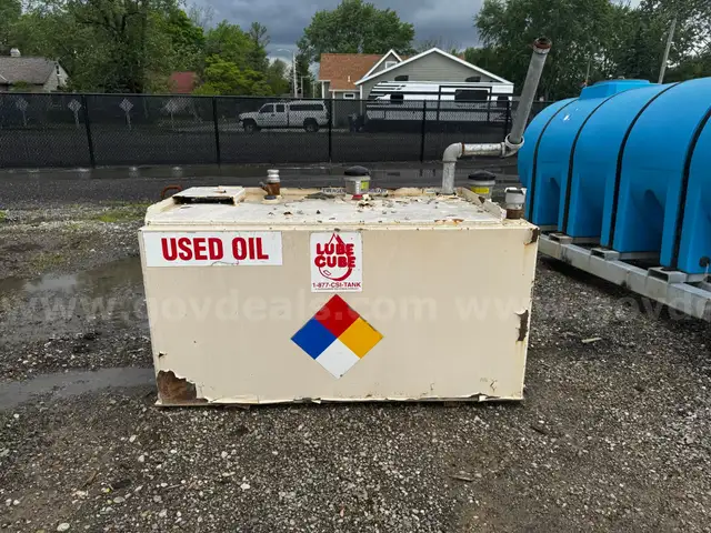 Oil Container