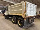 2001 International 2674 Dump Truck