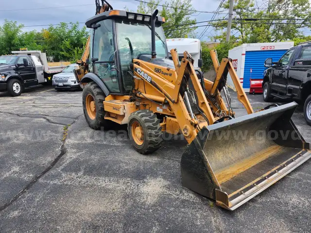Case 580 Super-M backhoe