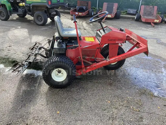Toro 2020 Sand-Pro