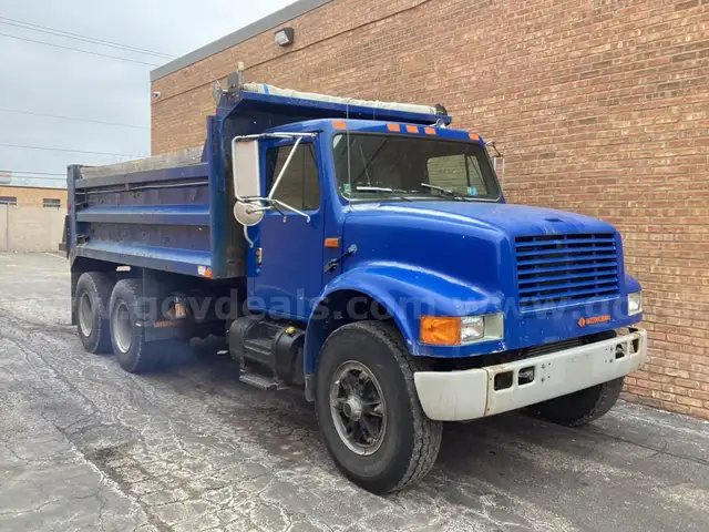 1990 International 4900 Dump Truck