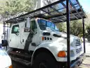 9-0163/ 2007 Sterling Acterra, bucket truck. Pros 25-06