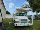 90142/ 2006 Sterling Acterra, bucket truck. SW 25-16 #2