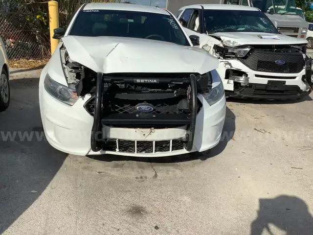 6679A/ 2019 Ford Taurus