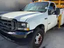 9-0140/ 2003 Ford F-450 SD