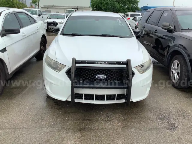 3560A/ 2015 Ford Taurus