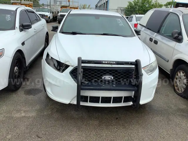 3630A/ 2015 Ford Taurus