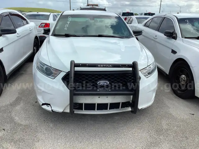 5798A/ 2018 Ford Taurus