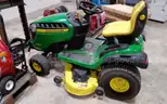 John Deere E160 Lawn tractor