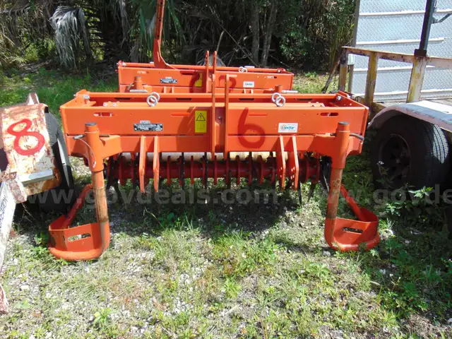 817851/ Wiedenmann Aerator. Model: Terra Slit Pros 25-18 #6