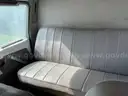 5-0398/ 2000 Sterling L7501