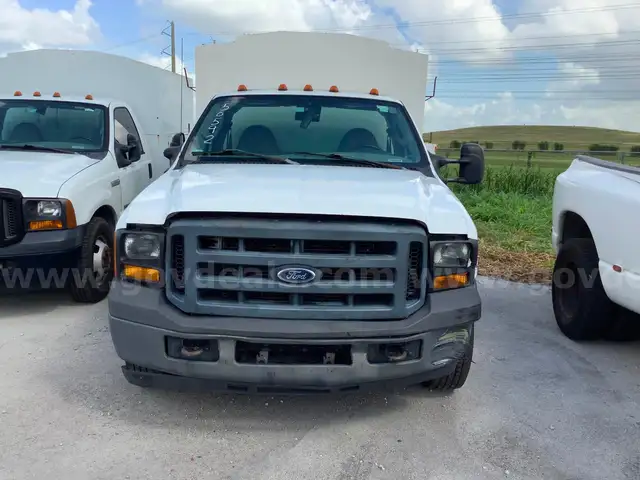 5-0592/ 2007 Ford F-350 SD, with a utility body.