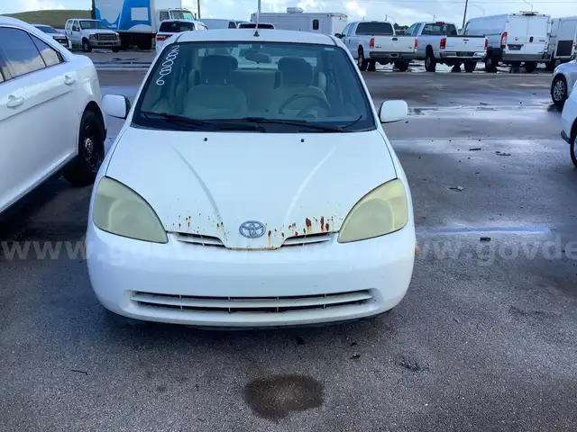 28086/ 2003 Toyota Prius