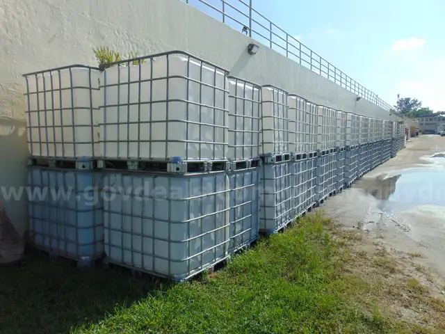lot of approximately (150) Tote containers WASD 25-08