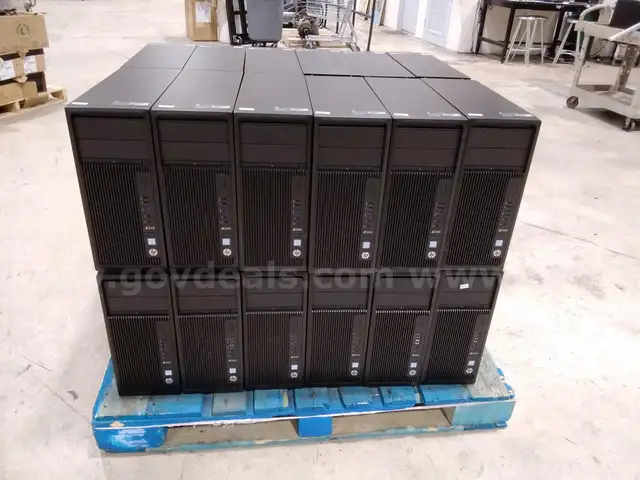 Lot of (24) HP Z240 i7 Towers workstations, with nvidia Quadpro P2000 graphics cards.