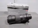 Tamron SP 150-600mm F/5-6.3 camera leans