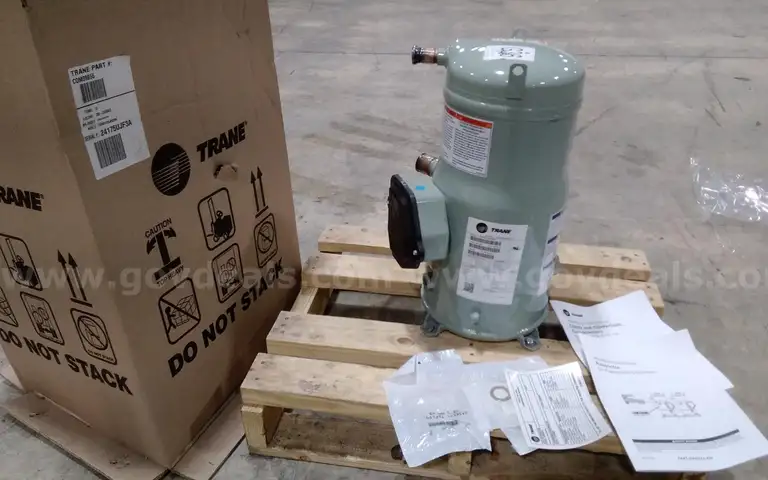 Trane Scroll compressor, Model: CSHD120J0COM, 230Volt. New/ unused