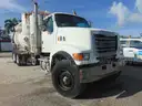 17-0087/ 2006 Sterling LT9500, Vacuum truck. WASD 26-01 # 27