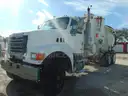 17-0087/ 2006 Sterling LT9500, Vacuum truck. WASD 26-01 # 27