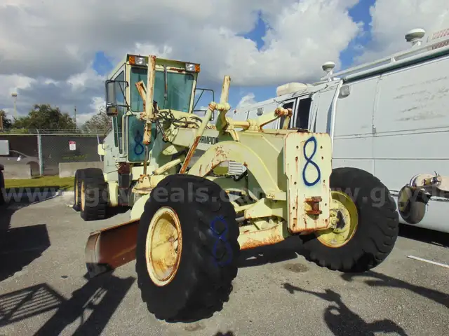 AV# 9388/ 1993 Champion Grader Model: 710A. MIA 26-03 Blue #8