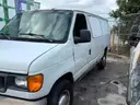 295A/ 2006 Ford Econoline