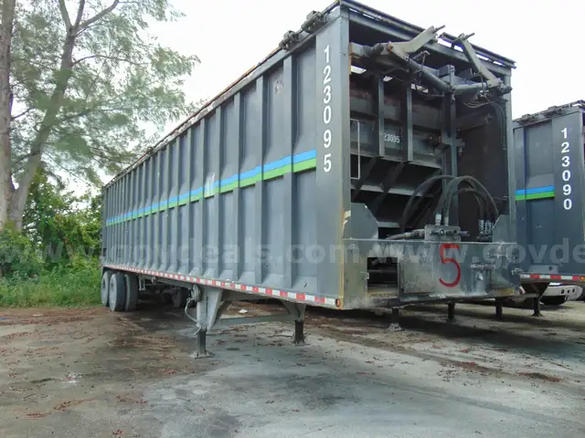 12-3095/ 2017 Warren open top push out refuse trailer. SW 26-02 #5