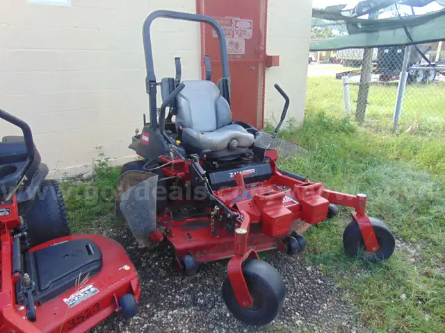 253533/ 2017 Toro Z-Master Mower, Model 5000, 60&#x22; cutting width, Propane powered. Pros 26-01 #12