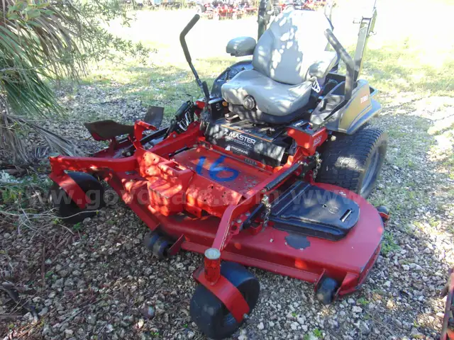 253489/ 2014 Toro Z-Master Mower, 72&#x22; cutting width, Propane powered. Pros 26-01 #16