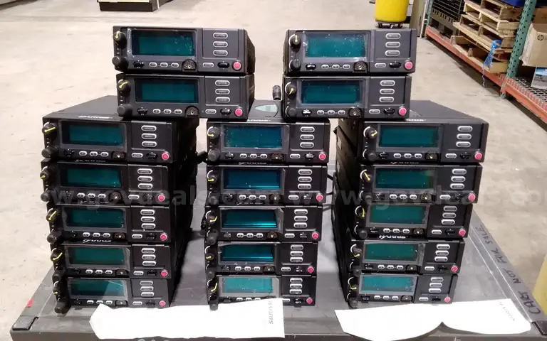 Lot of (19) Harris M7300/M5300 mobile radios with control heads.