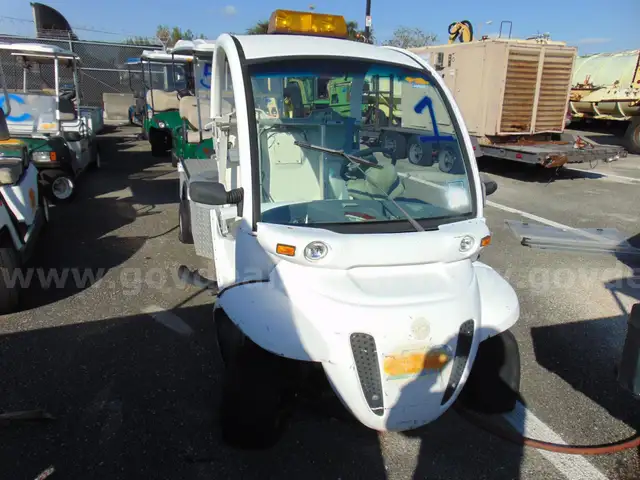 2000 GEM 825 Electric Vehicle. MIA 26-06 #1