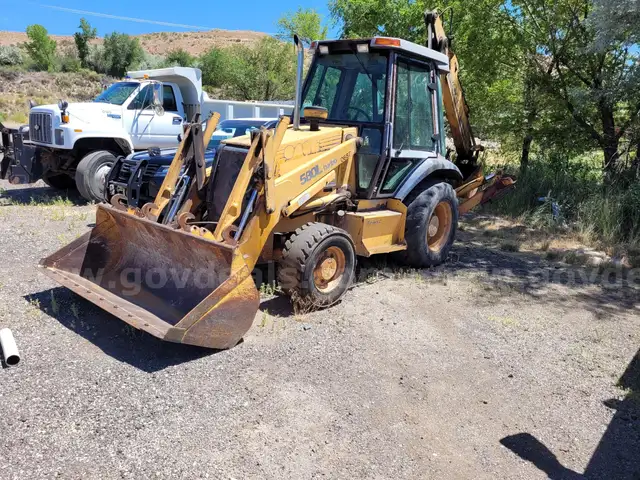 Case 580L Backhoe