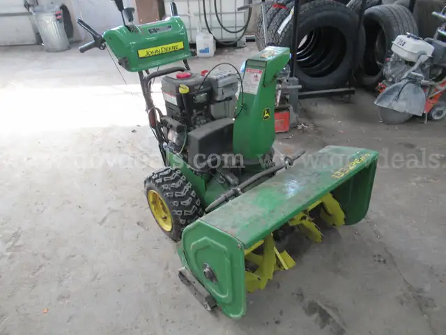 John Deere Snowblower