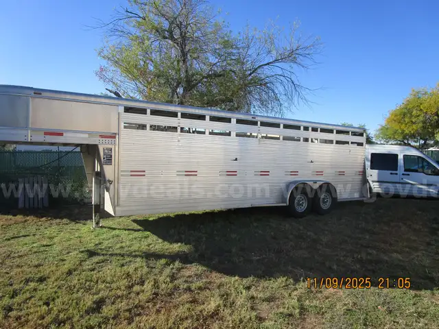 WW Gooseneck Trailer