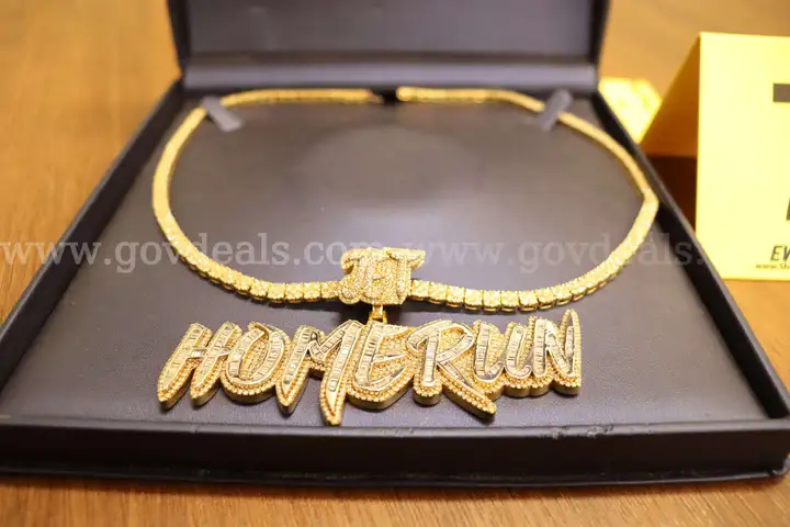 Gold chain with Pendant" Homerun Jet"