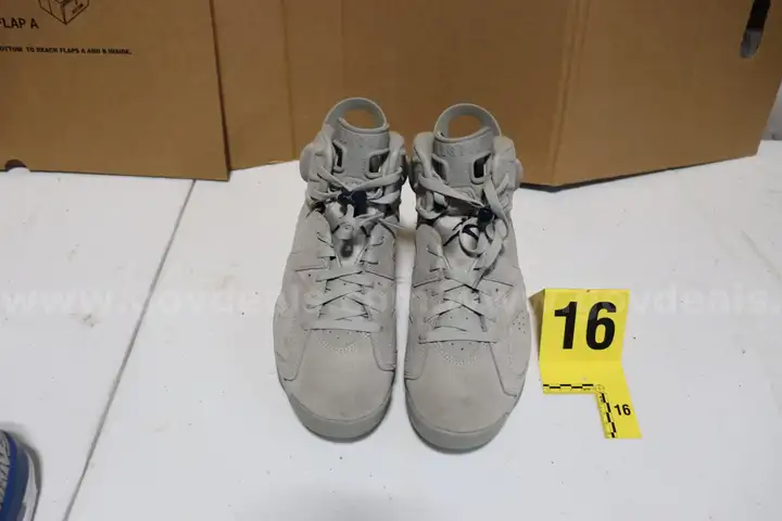 Size 10.5 Air Jordan 6 "Retros", Gray and Blue